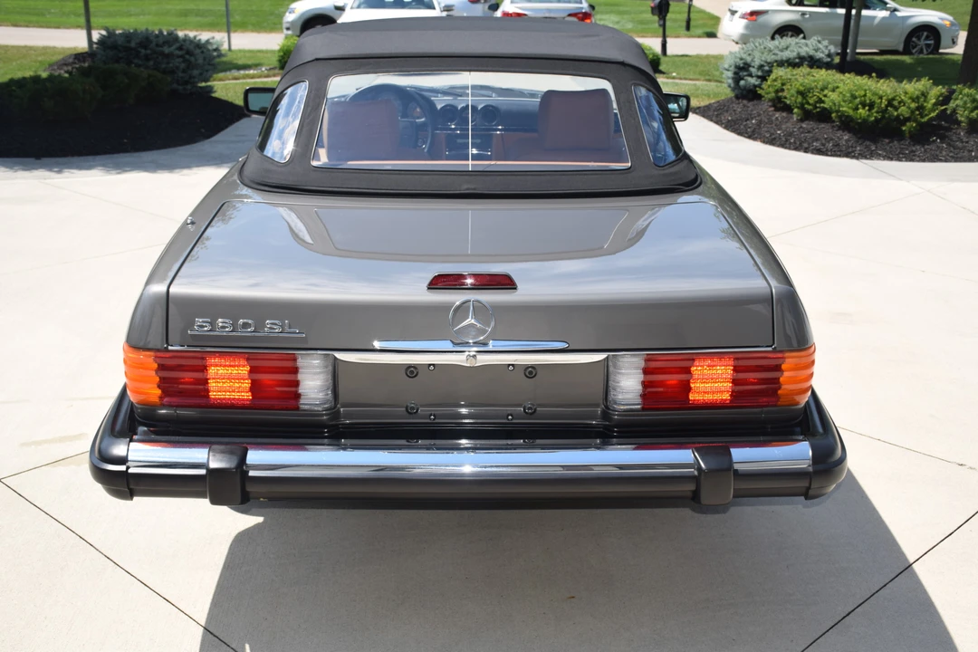 1988 Mercedes-Benz R107 SL-Class - Image 16 of 31