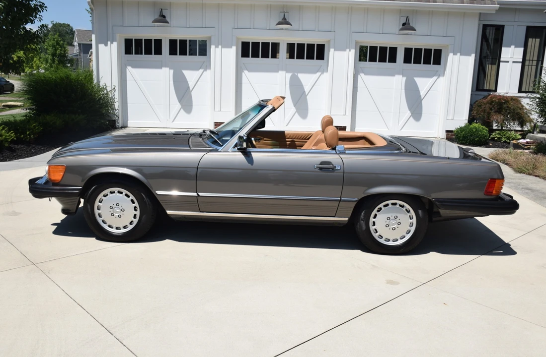 1988 Mercedes-Benz R107 SL-Class - Image 4 of 31