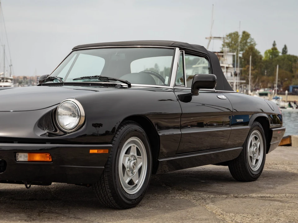 1991 Alfa Romeo Series 4 - Image 25 of 31