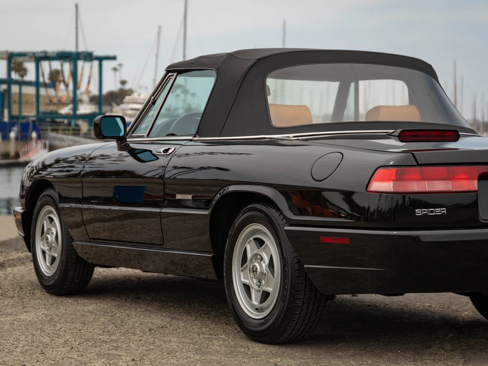 1991 Alfa Romeo Series 4 - Image 28 of 31