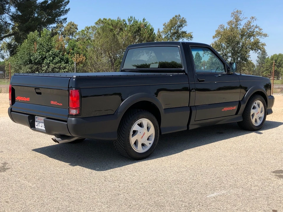 1991 GMC Syclone - Image 6 of 31