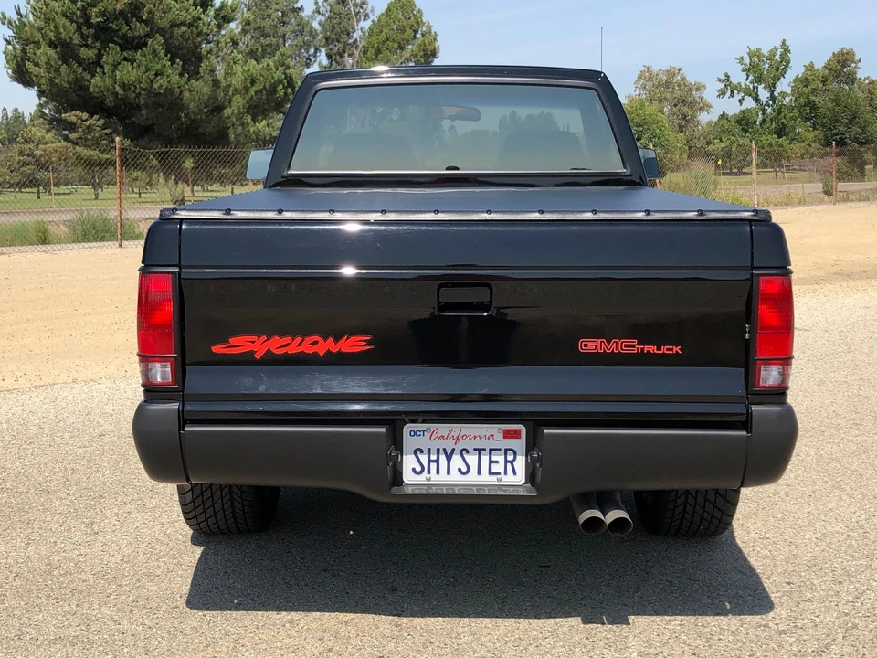 1991 GMC Syclone - Image 5 of 31