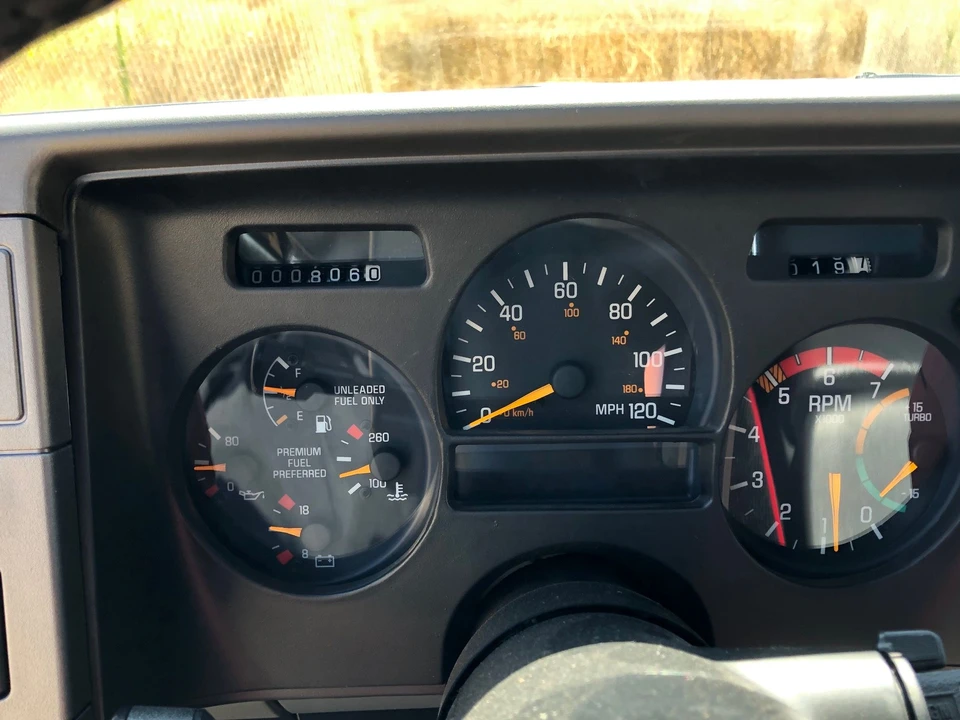 1991 GMC Syclone - Image 29 of 31