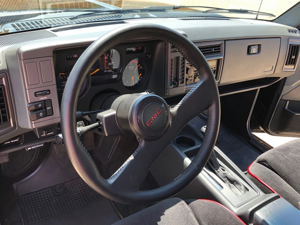 1991 GMC Syclone - Image 23 of 31