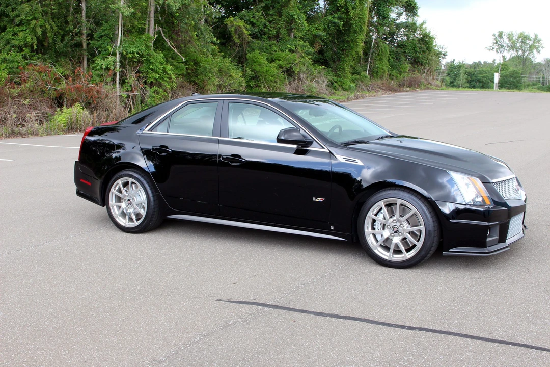 2009 Cadillac CTS-V 2nd Gen - Image 4 of 31