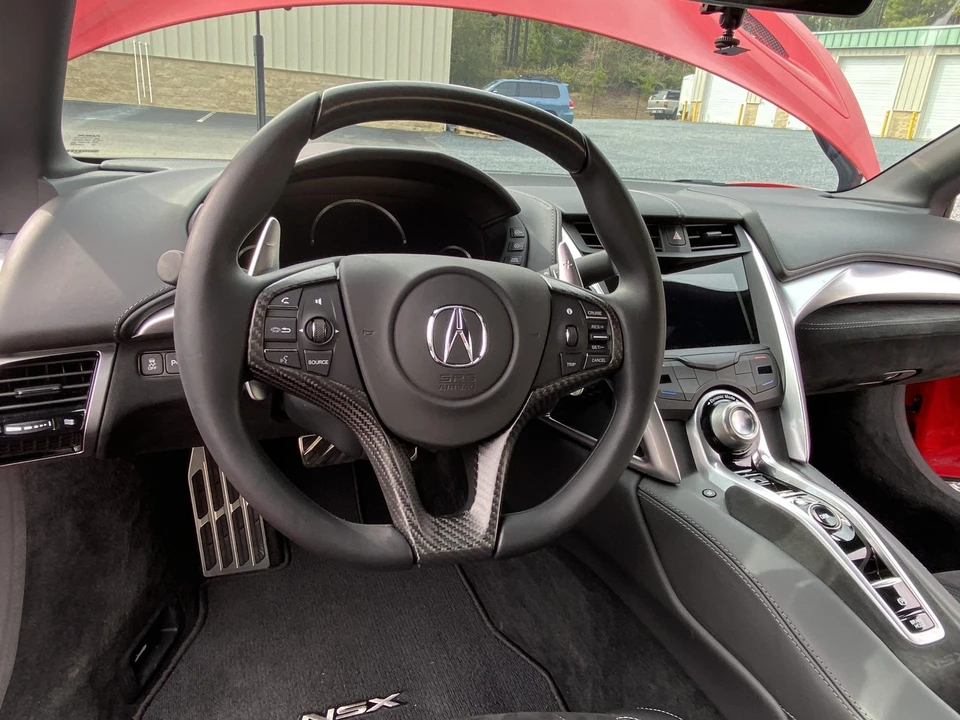 2018 Acura NC1 NSX - Image 23 of 31