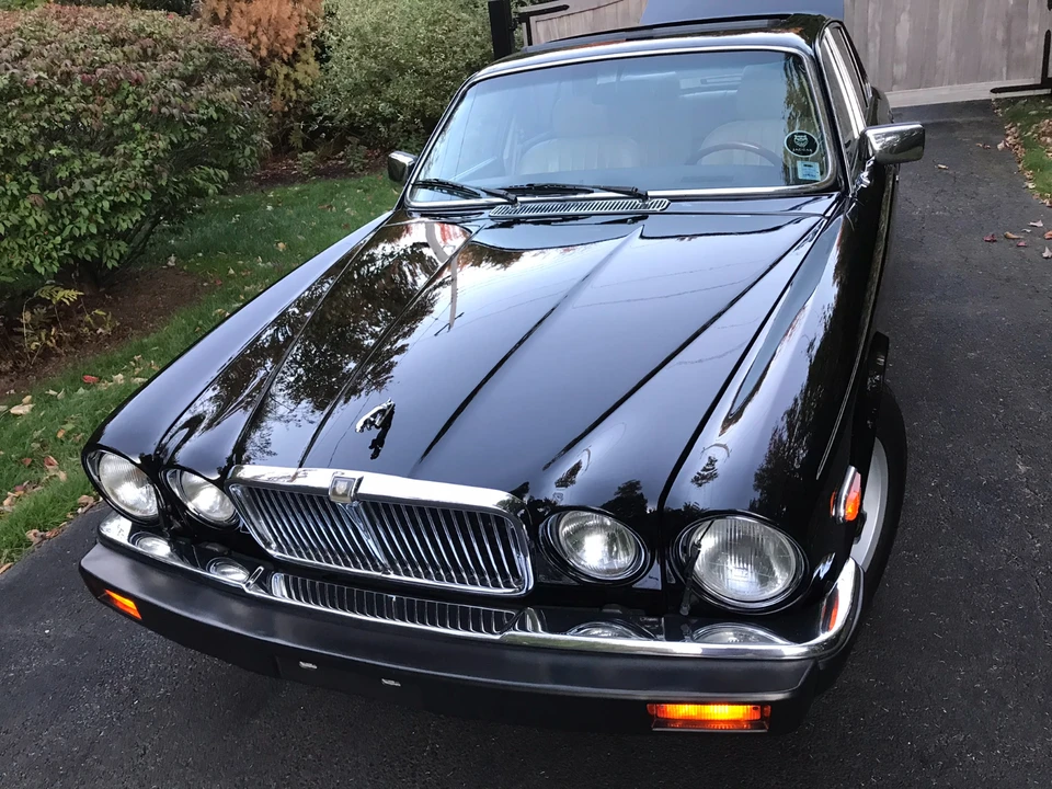 1990 Jaguar XJ Series 3 - Image 17 of 31