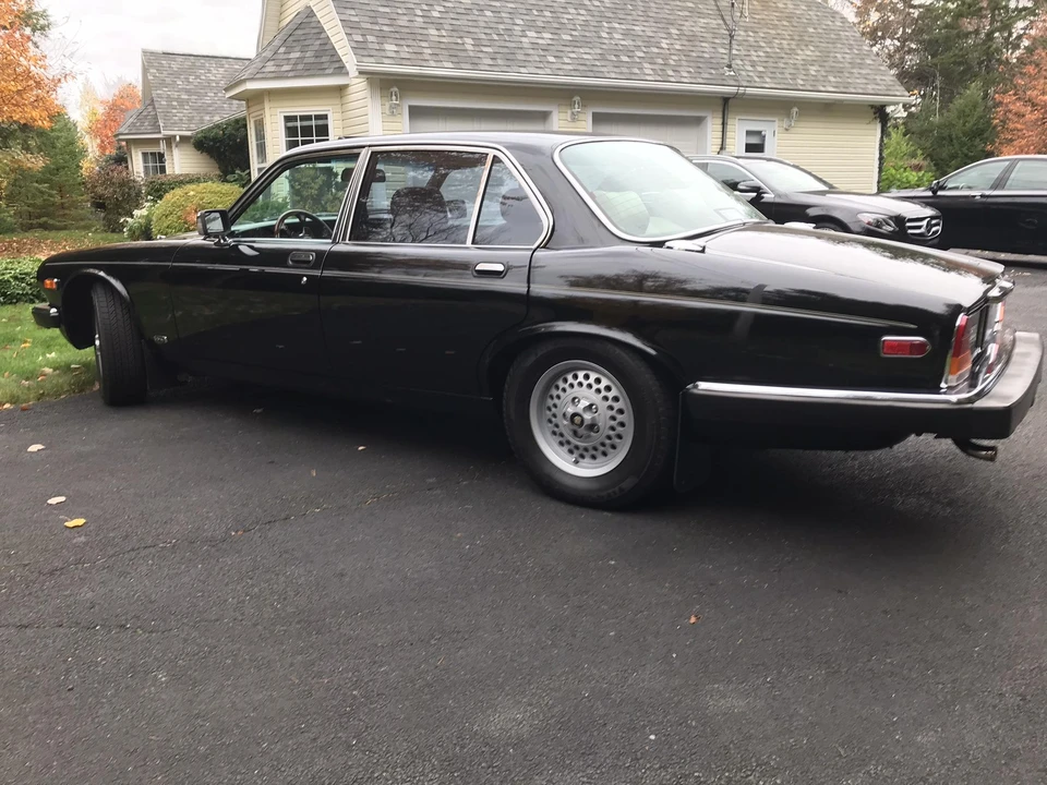 1990 Jaguar XJ Series 3 - Image 7 of 31