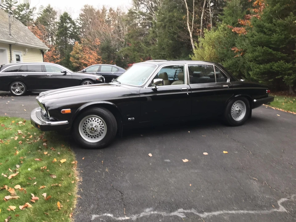 1990 Jaguar XJ Series 3 - Image 5 of 31