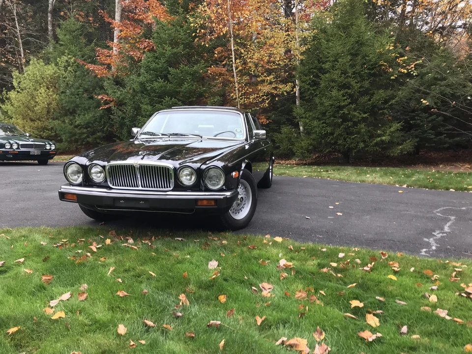 1990 Jaguar XJ Series 3 - Image 2 of 31
