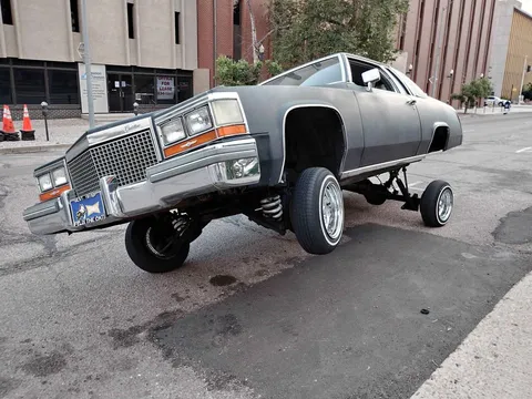 1981 Cadillac Coupe DeVille Lowrider