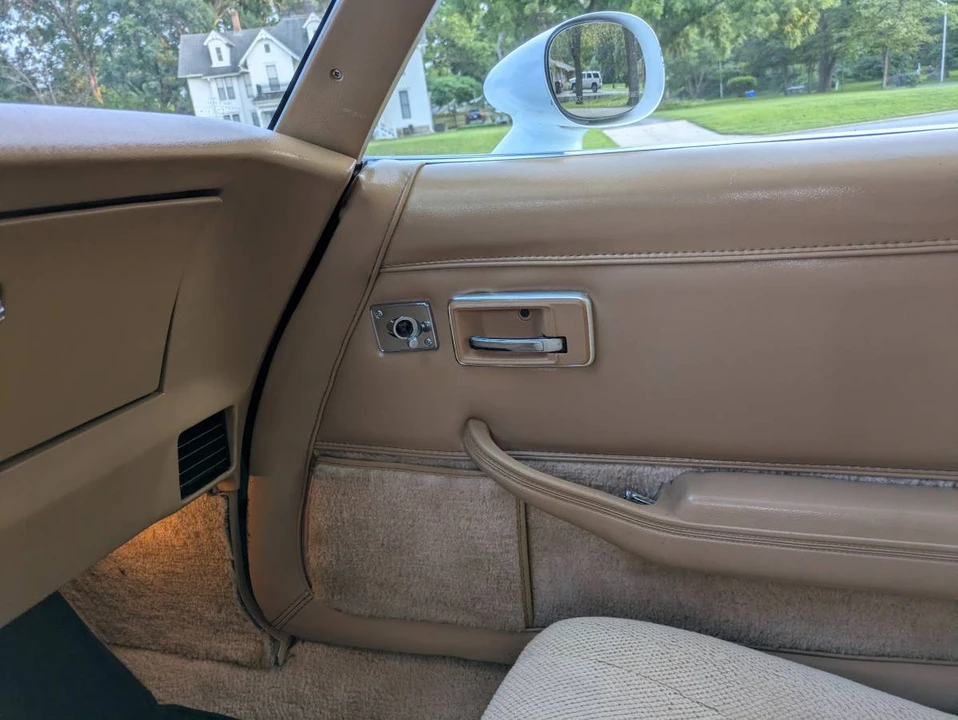 1981 Chevrolet Corvette C3 - Image 7 of 10