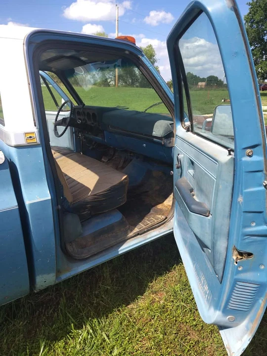 Chevrolet C/K 3rd Gen - Image 6 of 6