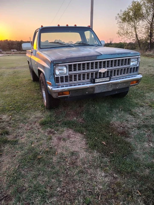 Chevrolet C/K 3rd Gen - Image 3 of 6