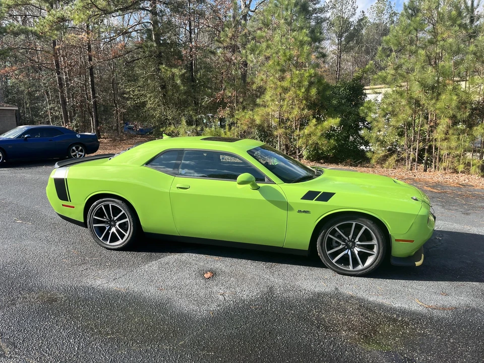 2023 Dodge Challenger 3rd Gen - Image 16 of 31