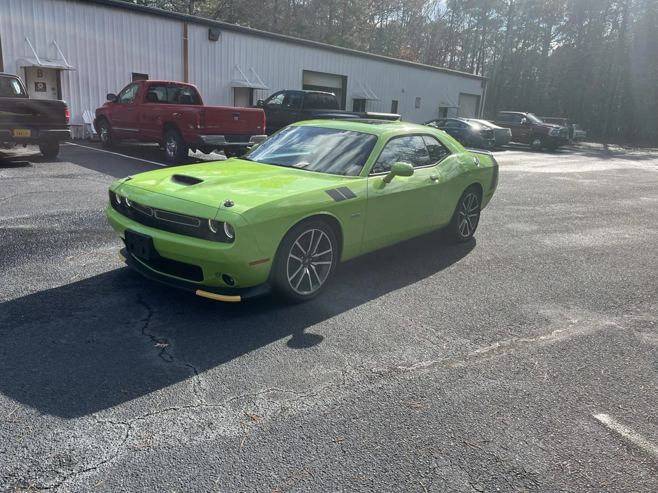 2023 Dodge Challenger 3rd Gen - Image 3 of 31