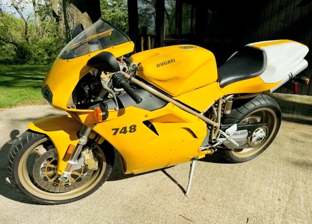 2000 Ducati 748 - Image 7 of 31
