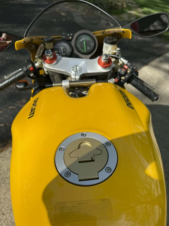 2000 Ducati 748 - Image 15 of 31