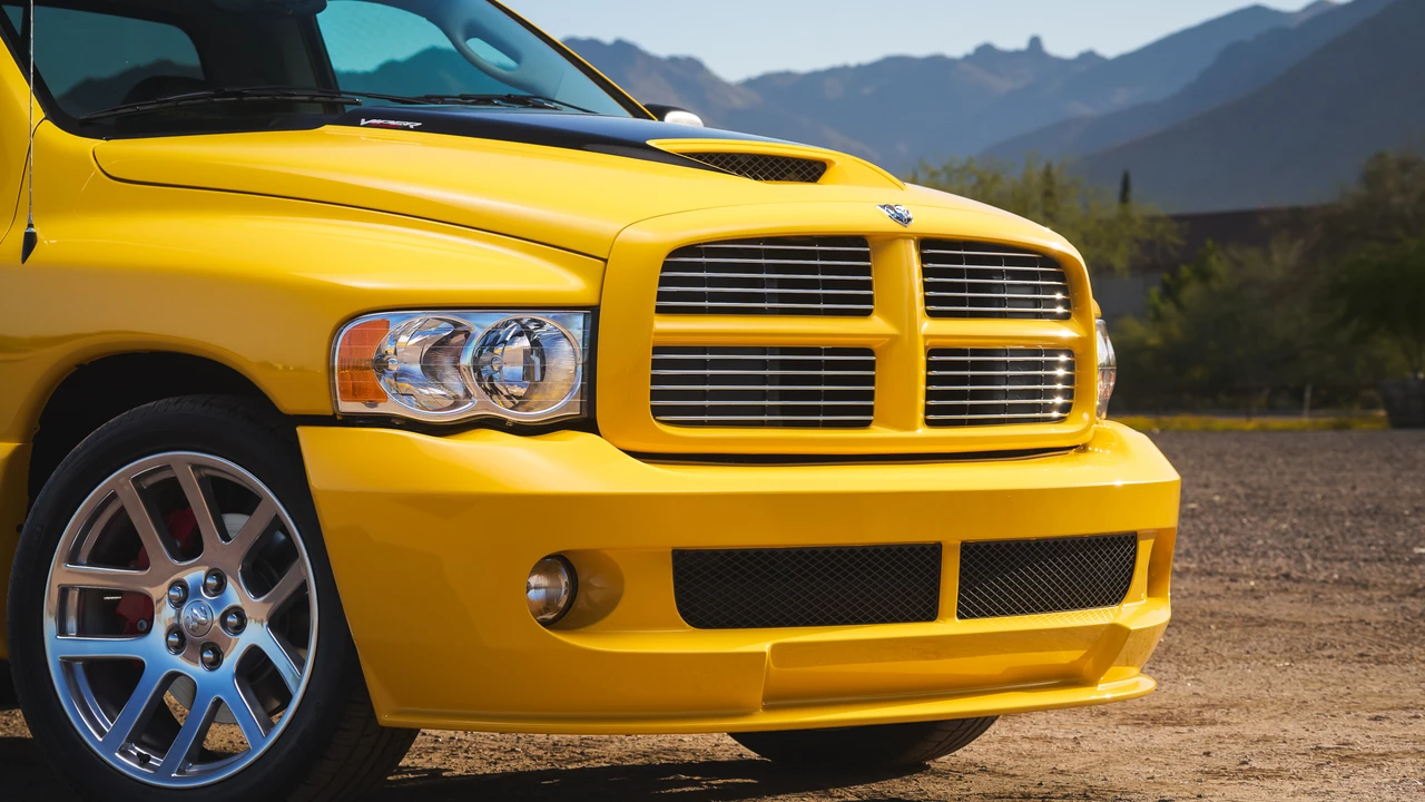 2005 Dodge Ram SRT-10 3rd Gen - Image 19 of 31