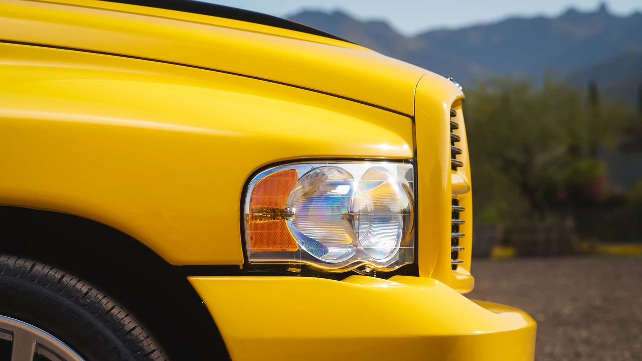 2005 Dodge Ram SRT-10 3rd Gen - Image 18 of 31