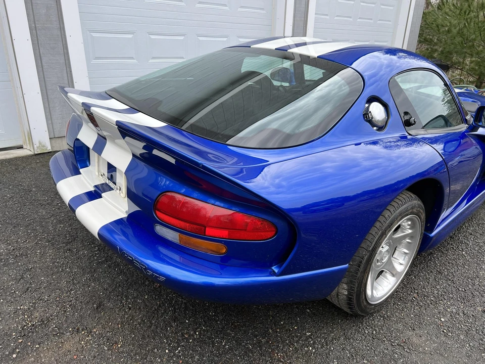 1996 Dodge Viper GTS 2nd Gen - Image 24 of 31