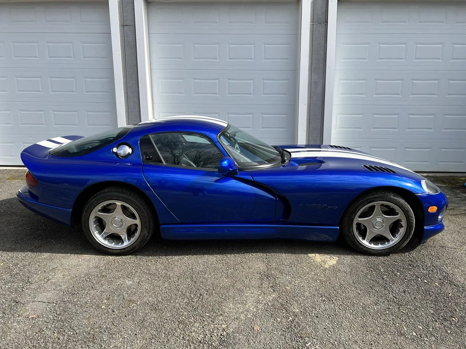 1996 Dodge Viper GTS 2nd Gen - Image 13 of 31