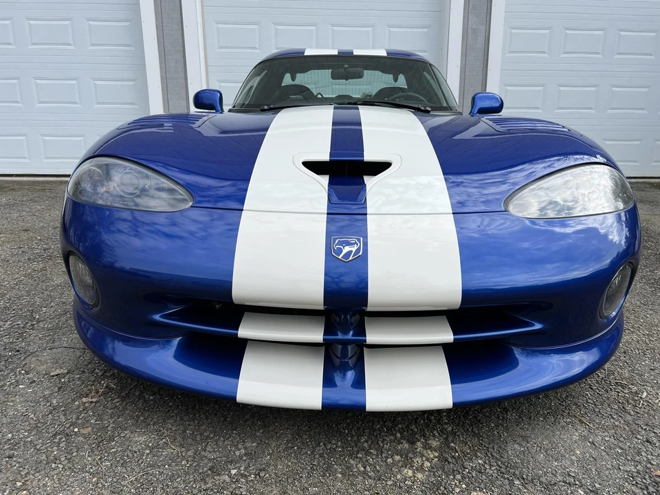 1996 Dodge Viper GTS 2nd Gen - Image 19 of 31