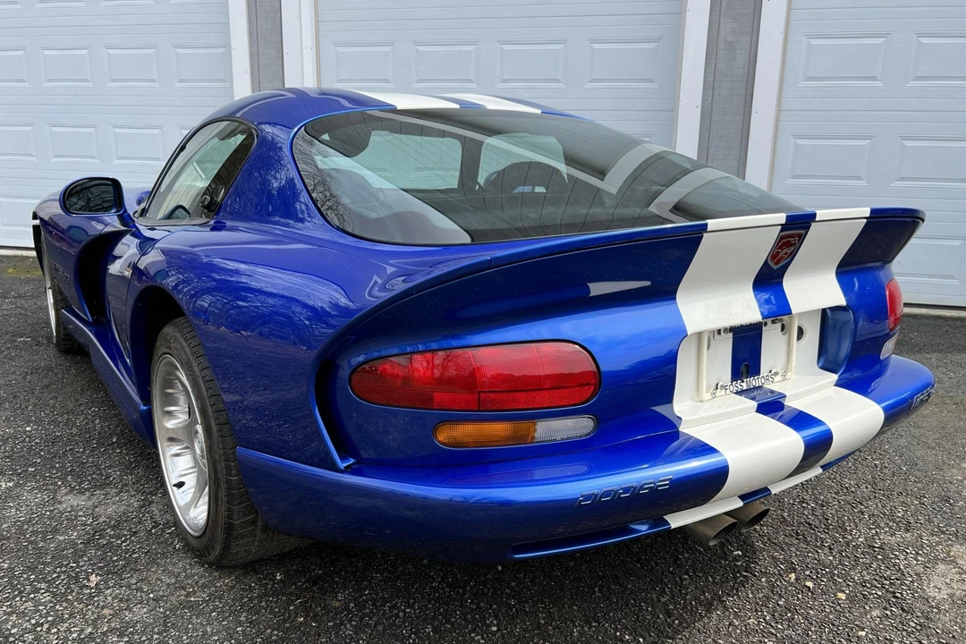 1996 Dodge Viper GTS 2nd Gen - Image 9 of 31