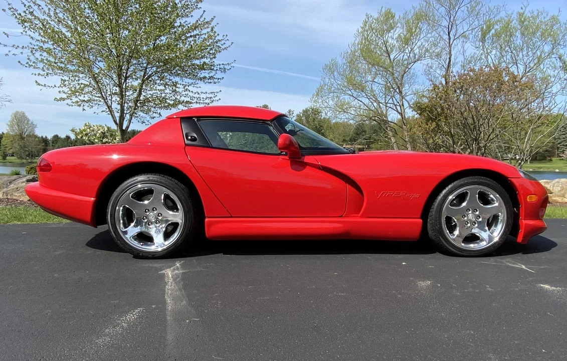 2001 Dodge Viper 2nd Gen - Image 28 of 31