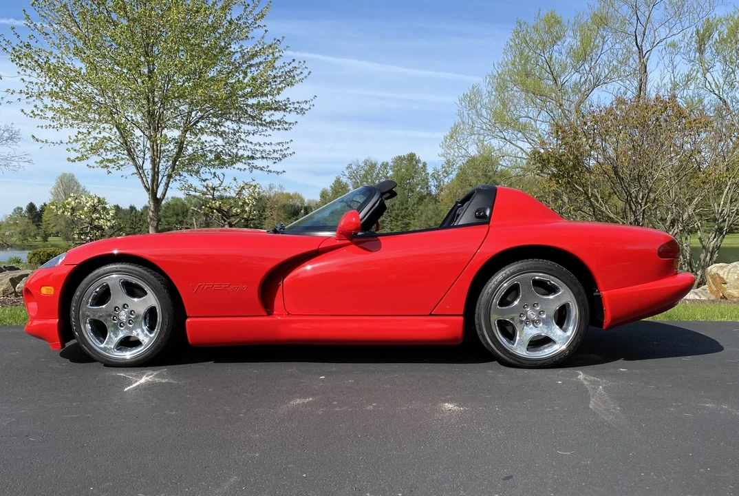 2001 Dodge Viper 2nd Gen - Image 20 of 31