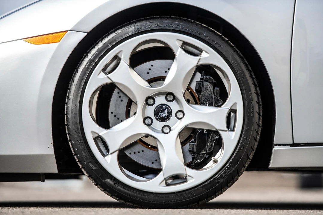 2004 Lamborghini Gallardo - Image 18 of 31