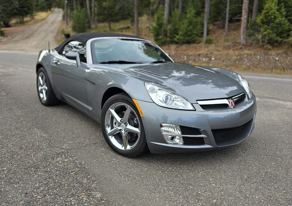 2007 Saturn Sky - Image 8 of 31