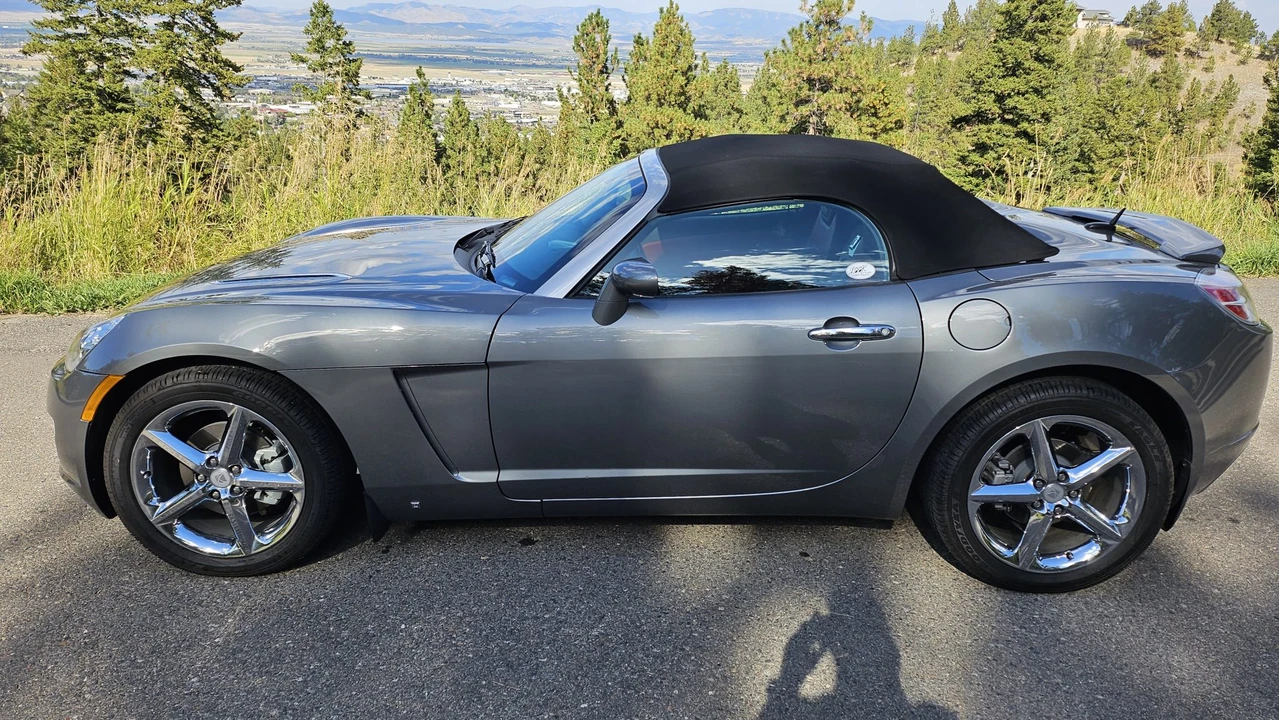 2007 Saturn Sky - Image 18 of 31