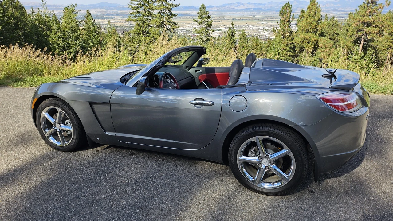 2007 Saturn Sky - Image 6 of 31