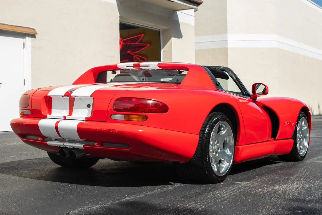 2000 Dodge Viper 2nd Gen - Image 6 of 31