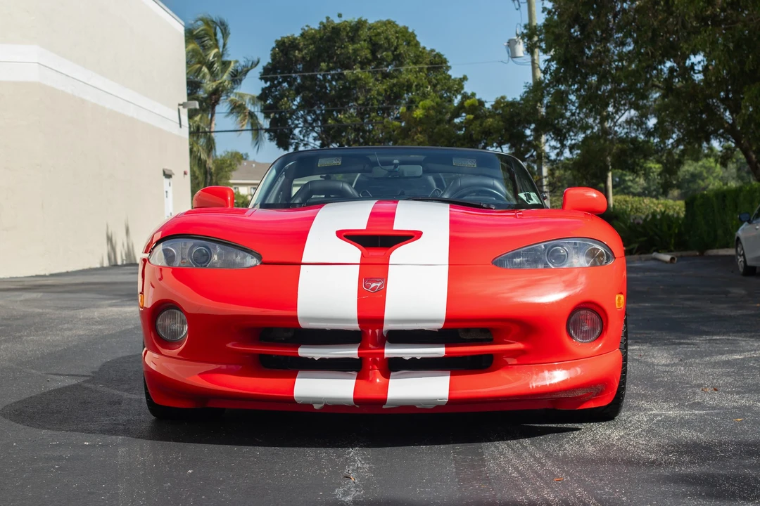 2000 Dodge Viper 2nd Gen - Image 3 of 31