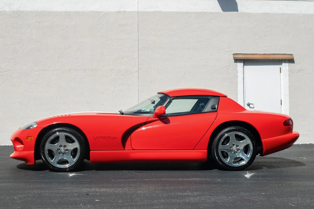 2000 Dodge Viper 2nd Gen - Image 16 of 31