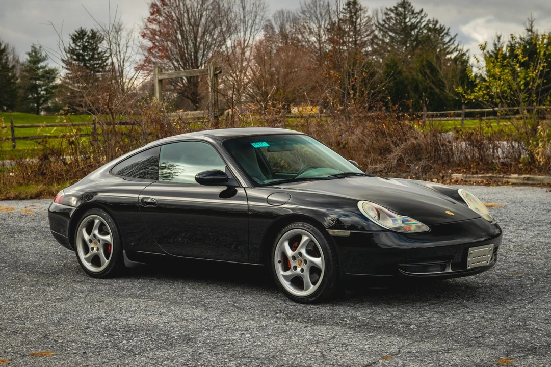2000 Porsche 996 Carrera - Image 1 of 31