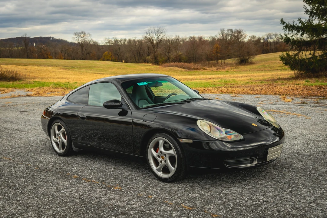 2000 Porsche 996 Carrera - Image 25 of 31