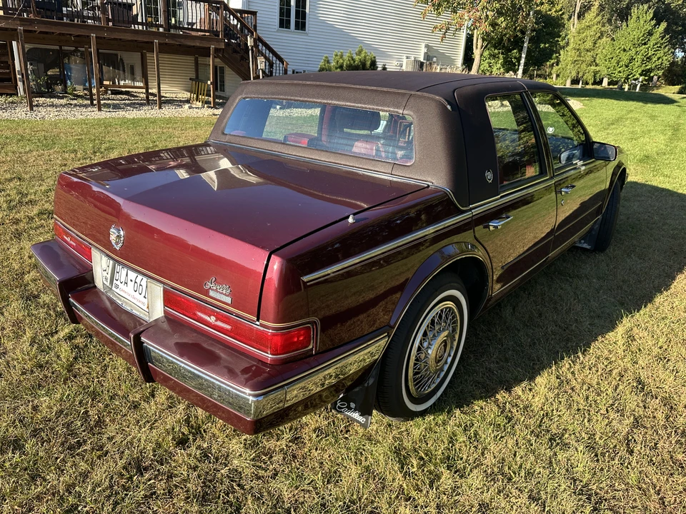 1989 Cadillac Seville - Image 19 of 31