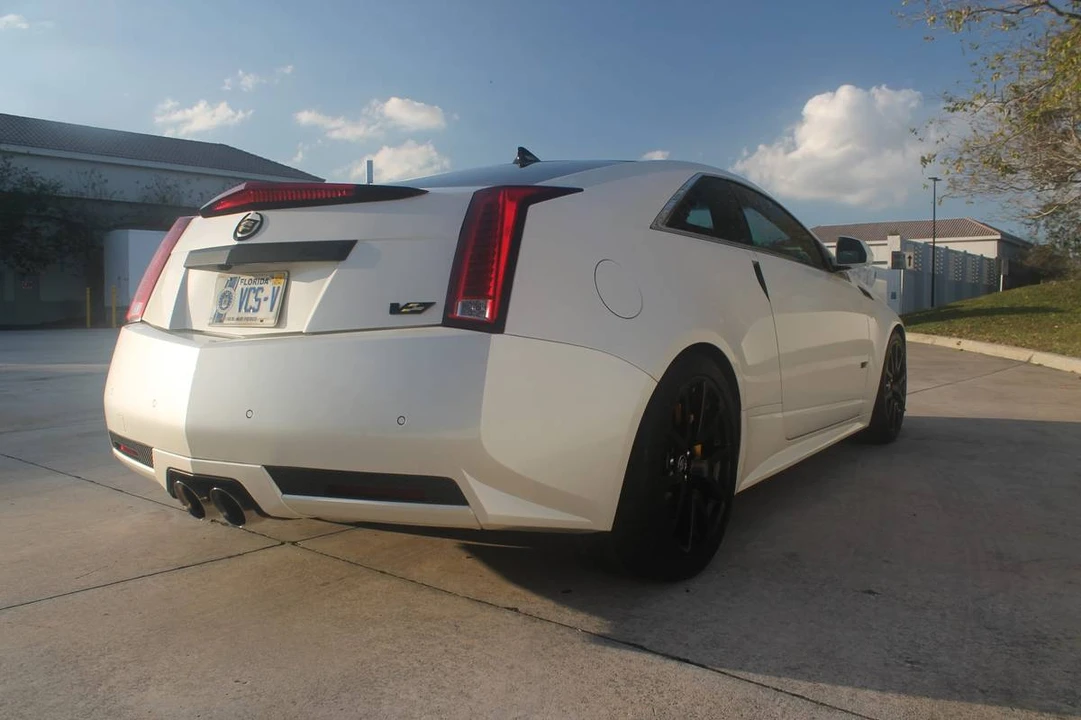 2012 Cadillac CTS-V 2nd Gen - Image 4 of 16