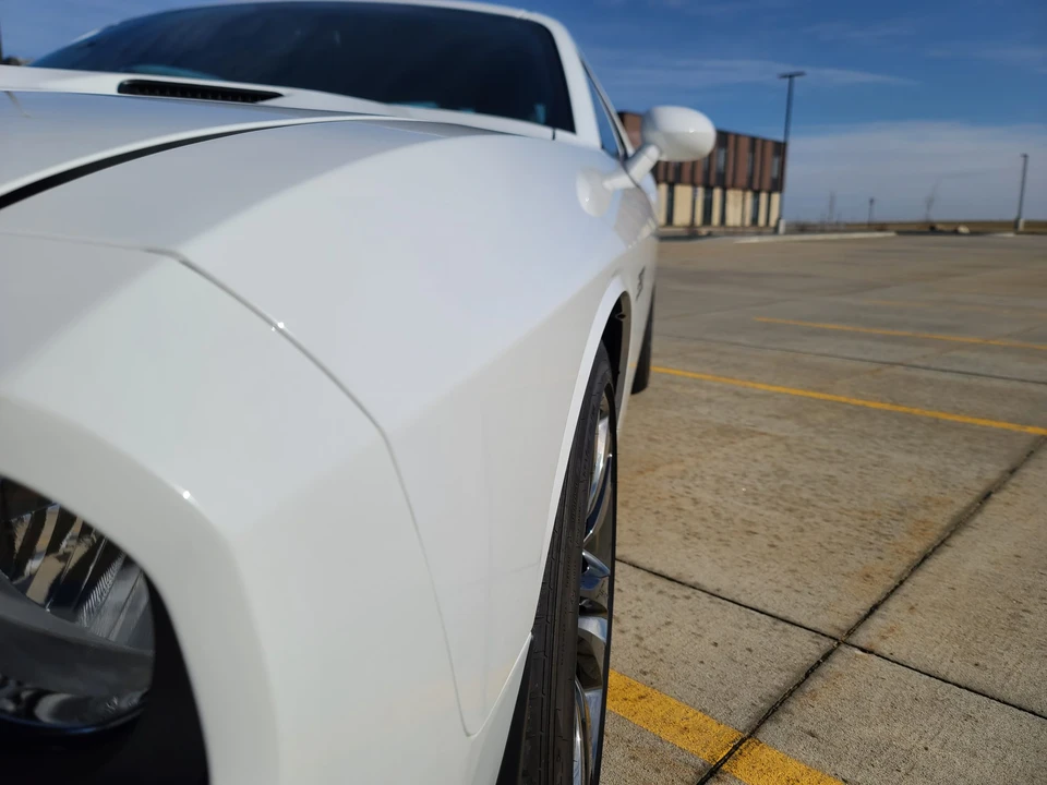 2014 Dodge Challenger SRT8 & 392 3rd Gen - Image 21 of 31