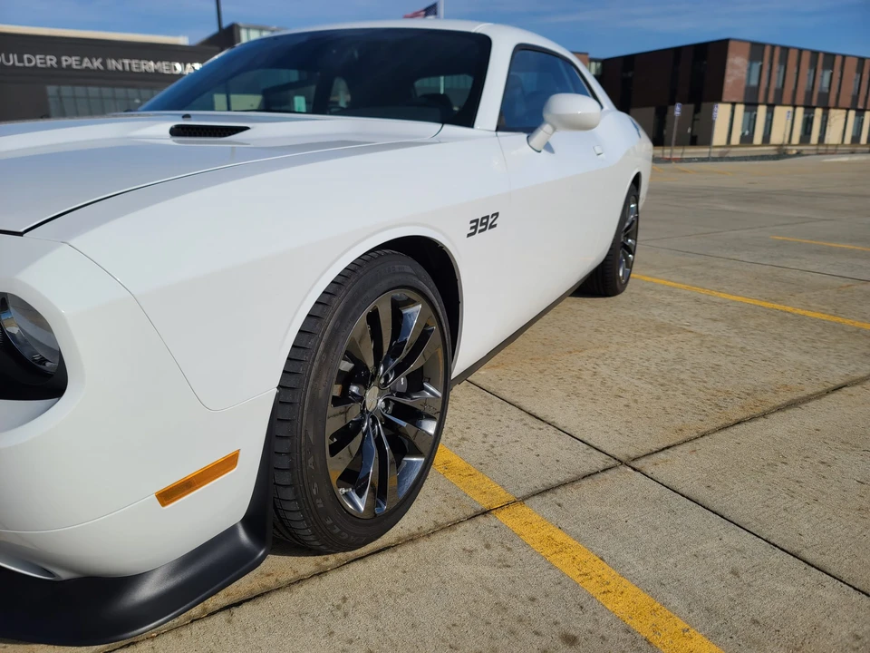 2014 Dodge Challenger SRT8 & 392 3rd Gen - Image 20 of 31