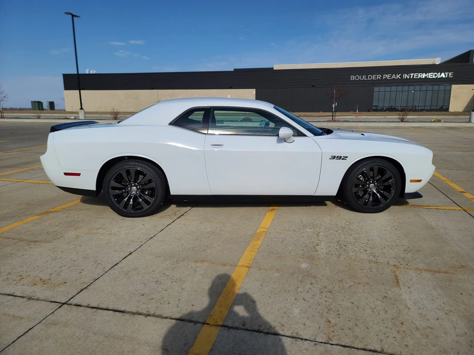 2014 Dodge Challenger SRT8 & 392 3rd Gen - Image 7 of 31