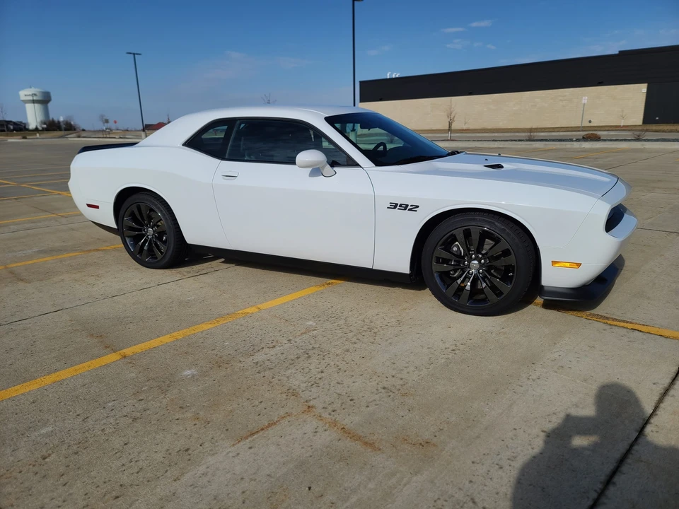 2014 Dodge Challenger SRT8 & 392 3rd Gen - Image 6 of 31