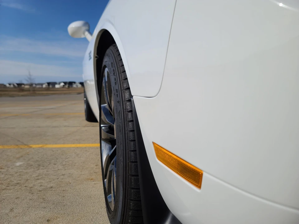 2014 Dodge Challenger SRT8 & 392 3rd Gen - Image 27 of 31