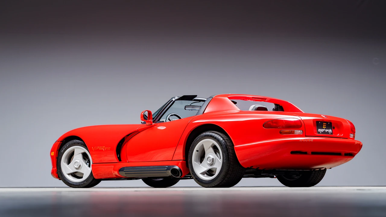 1994 Dodge Viper 1st Gen - Image 13 of 31