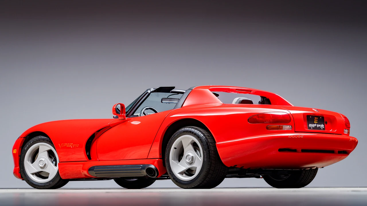 1994 Dodge Viper 1st Gen - Image 14 of 31