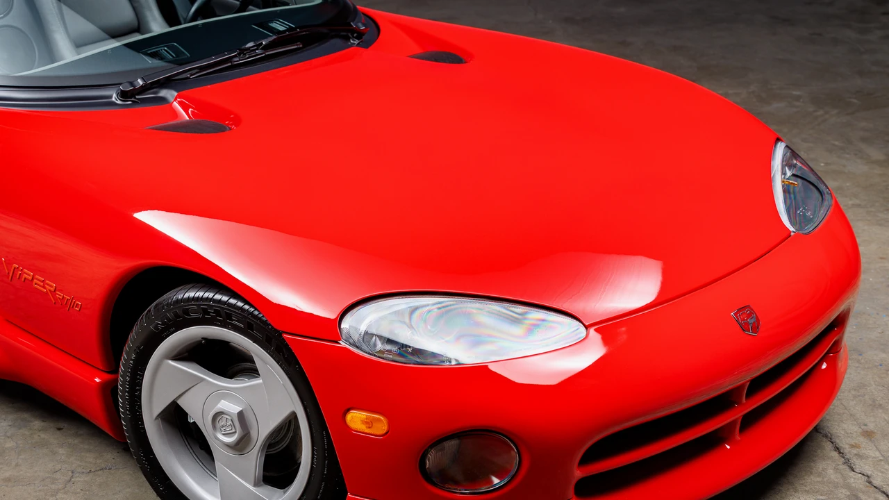 1994 Dodge Viper 1st Gen - Image 28 of 31