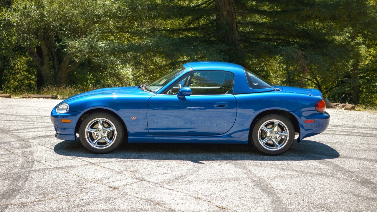 1999 Mazda NB MX-5 Miata - Image 3 of 31